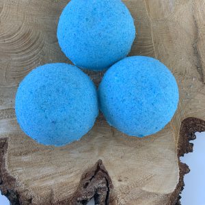 Lavender & Frankincense bath bomb