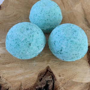 Vertiver, Copiaba & Cedarwood bath bomb